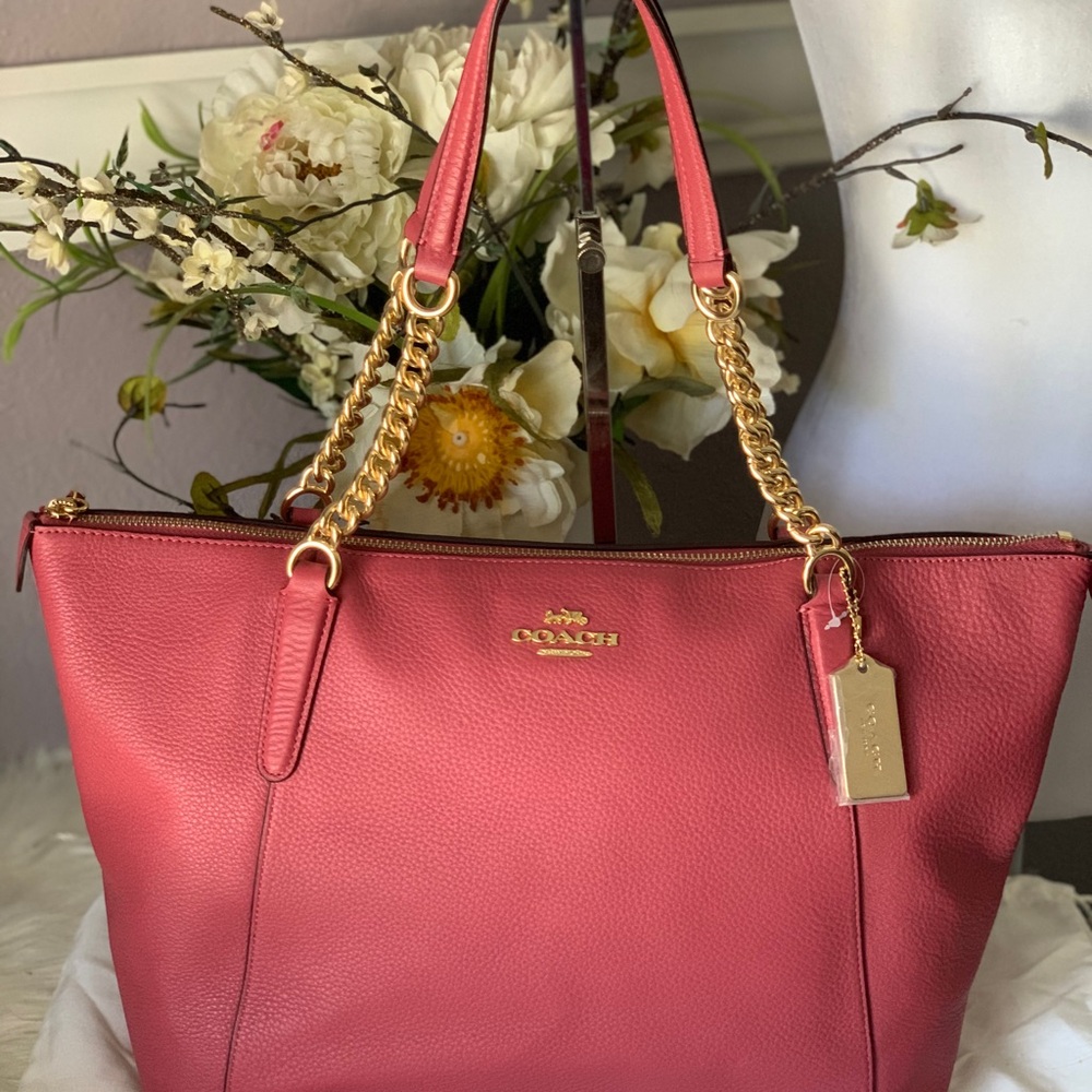 NWOT Coach Ava Chain Refined Red Pebble
Leather Tote Bag Carryall - Picture 8 of 15